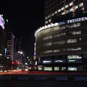 4* Hotell President