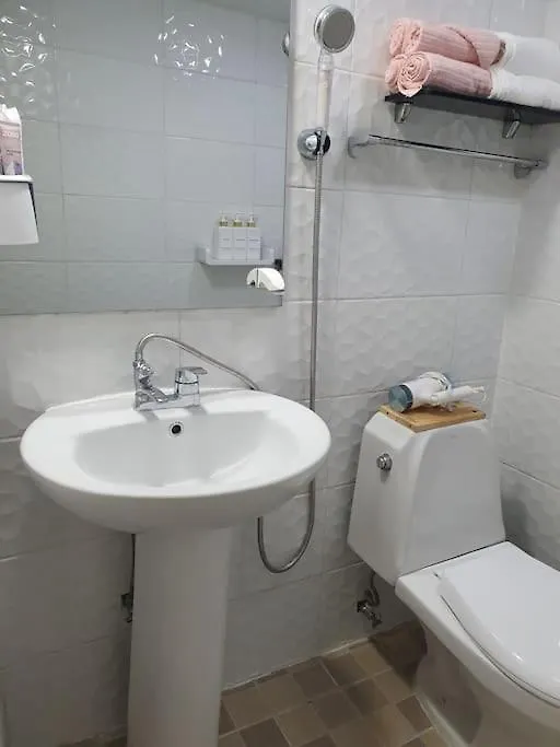 Arex Hongik Univ Unit 201 Apartment Seoul